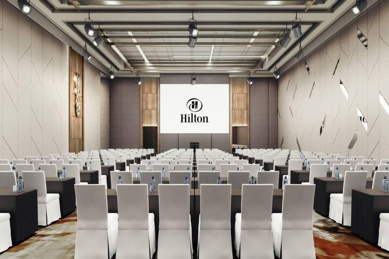 Hilton Hiroshima Hotel Buitenkant foto